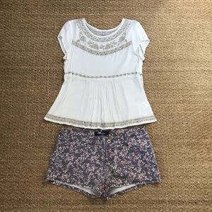 Kismet cream coloured flowy top